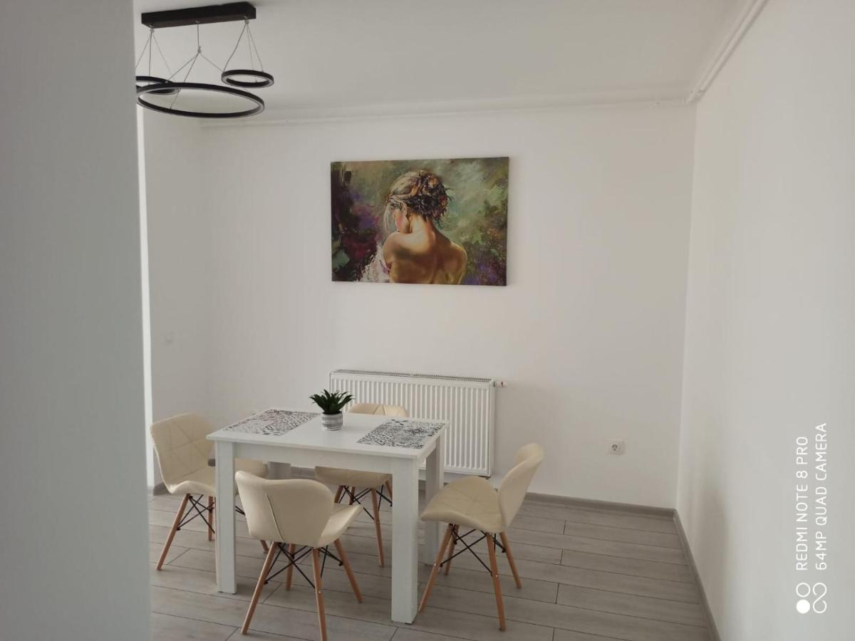Andi Coresi Braşov Extérieur photo